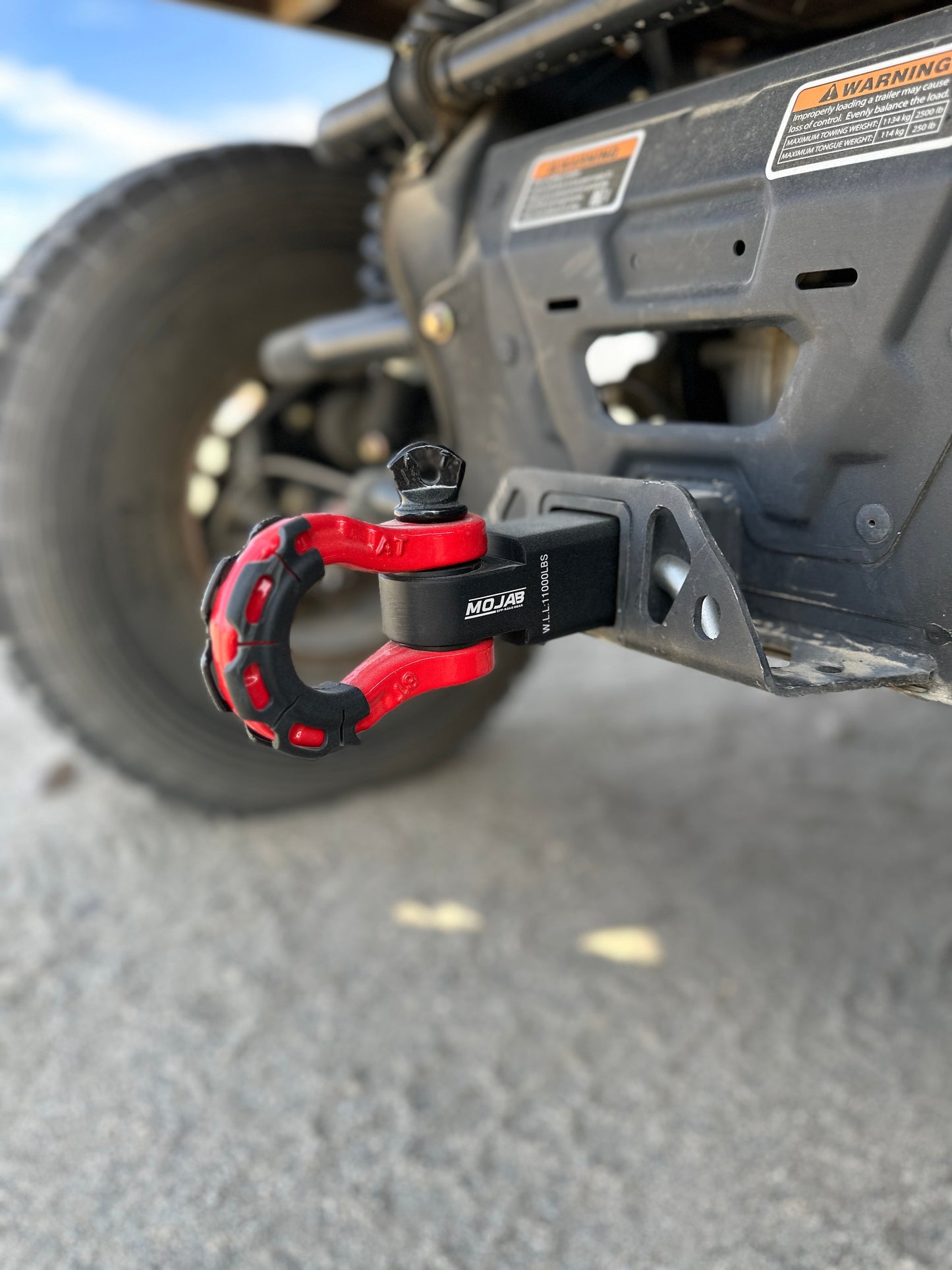 2’’ Aluminum Hitch Receiver with Steel D-Shackle (LIFETIME WARRANTY) - Towing