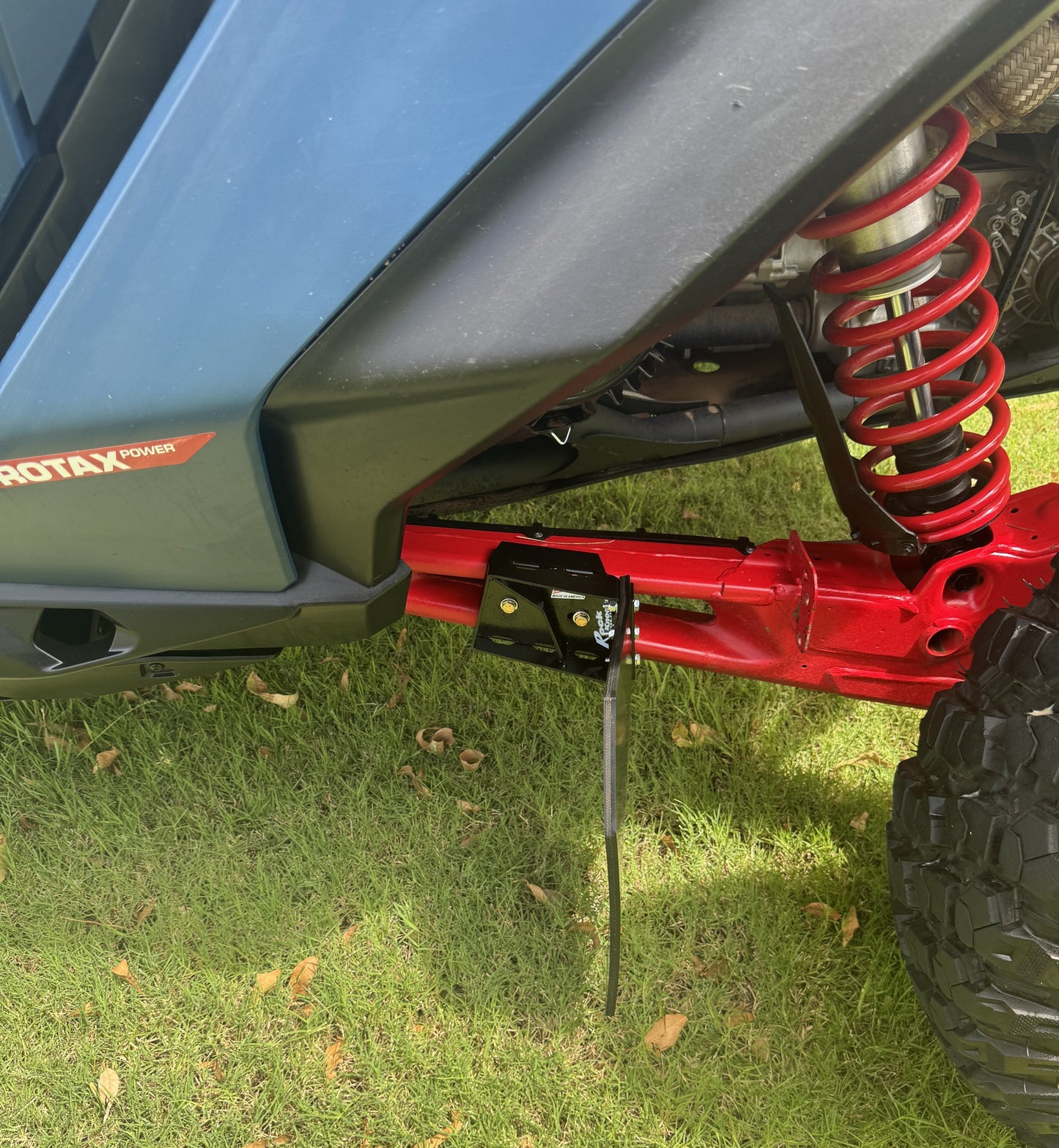 Rock Knocker for Can-Am Maverick R - Fender Guards