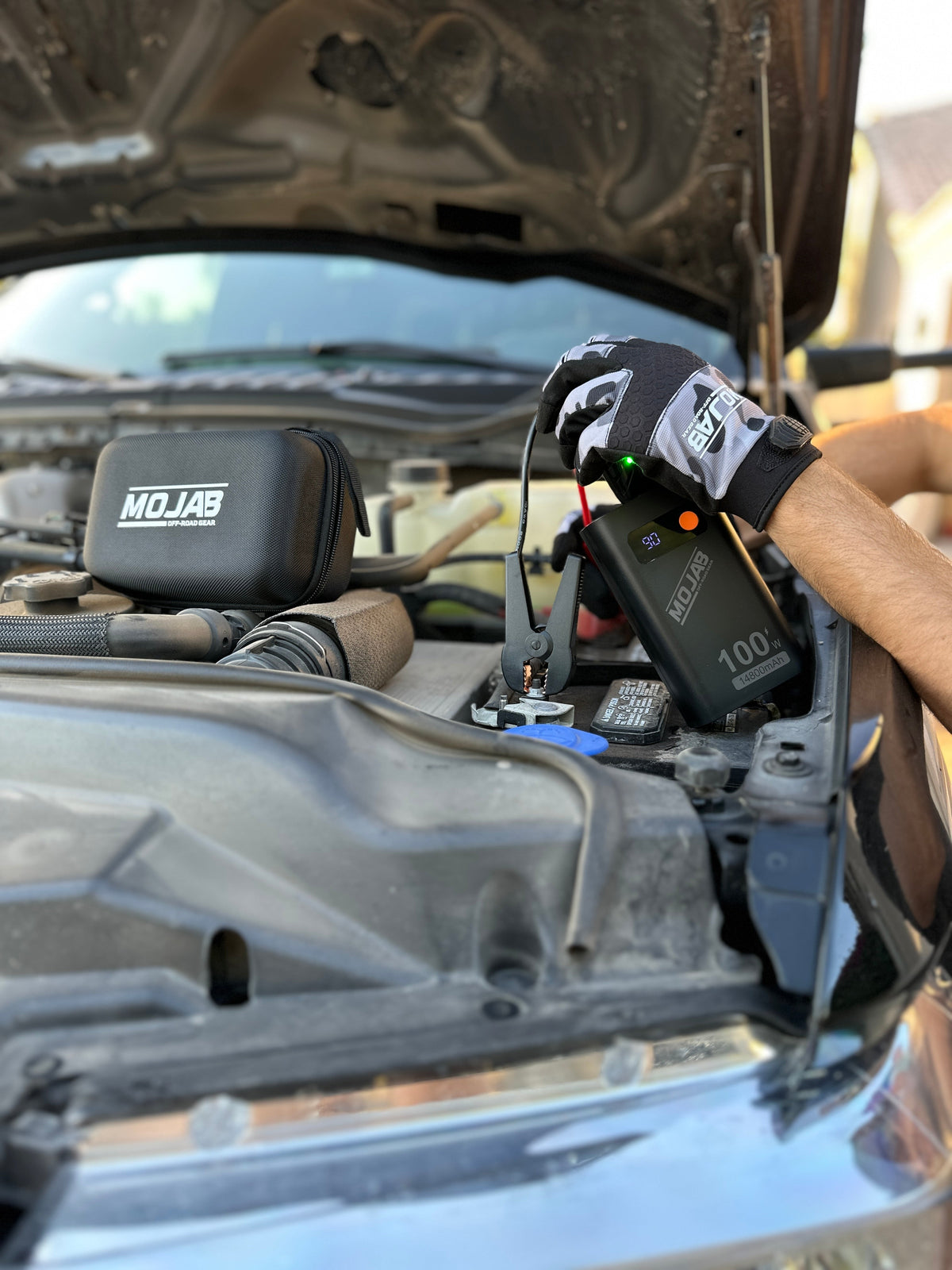 Battery Booster /Jump Starter - Battery Booster