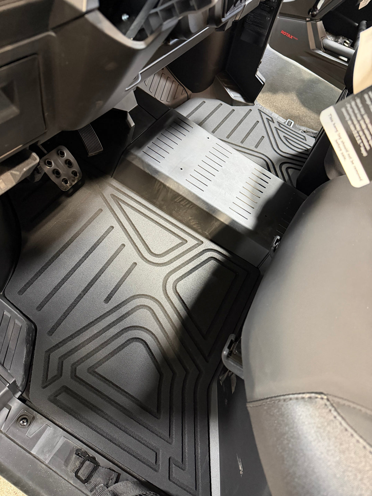 CAN-AM Defender HD10 HD 9mm Rubber Mats (2016 - current) - 4 Door Crew Floor - Floor Mat