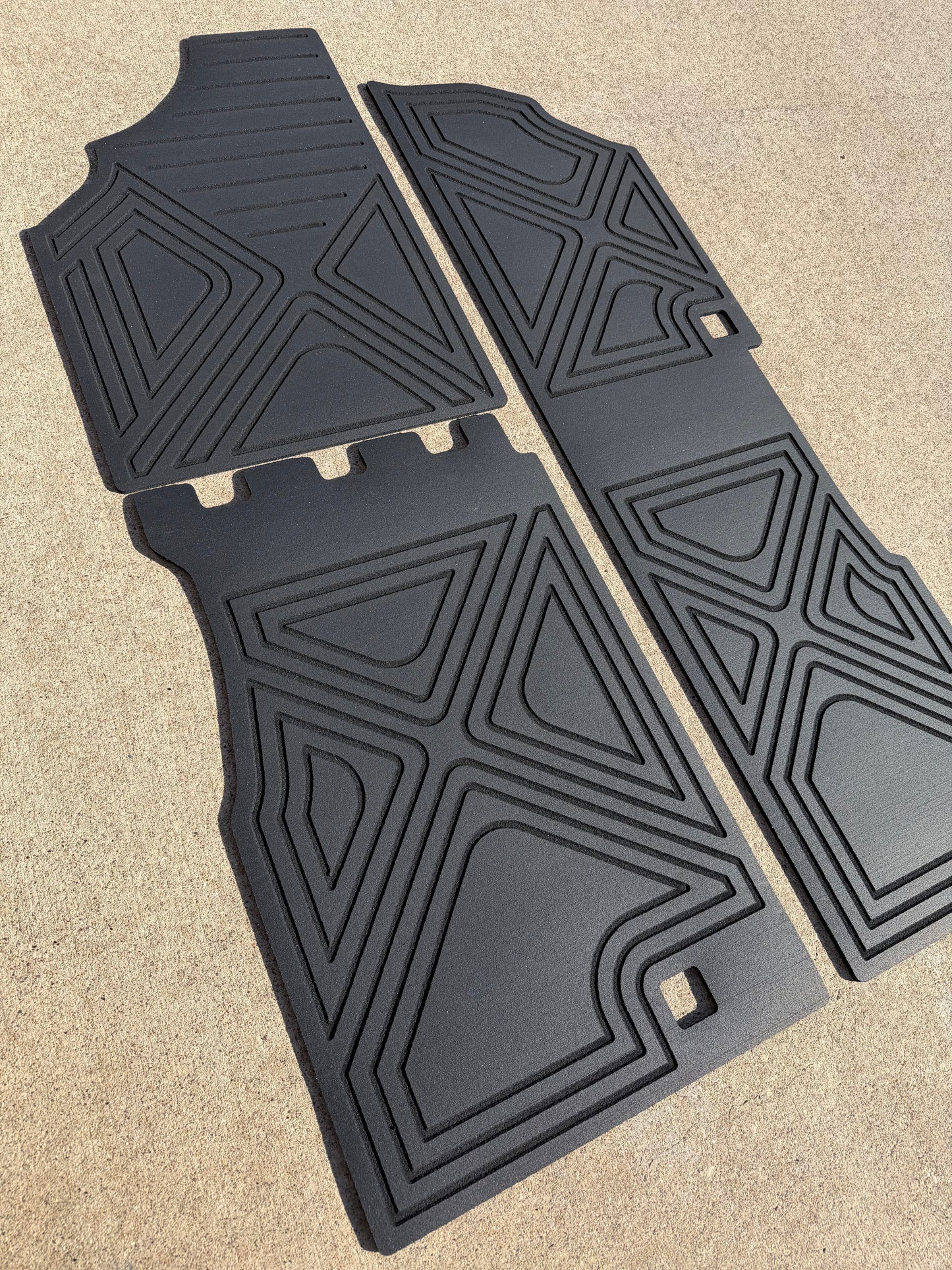CAN-AM Defender HD10 HD 9mm Rubber Mats (2016 - current) - 4 Door Crew Floor / XTREAM WAVE Design (Most Popular)