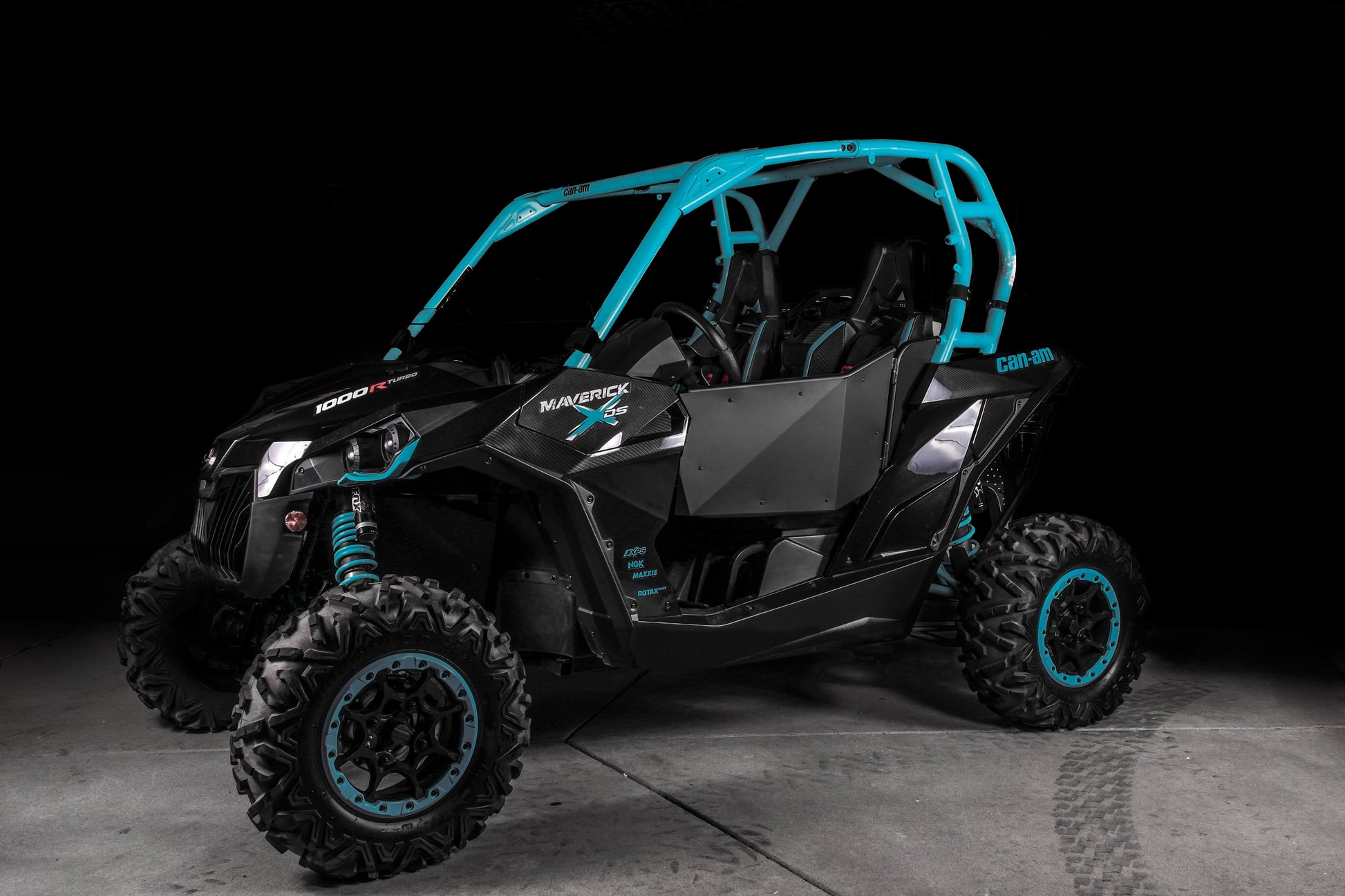 CAN-AM MAVERICK / COMMANDER SUICIDE HALF DOORS - Doors