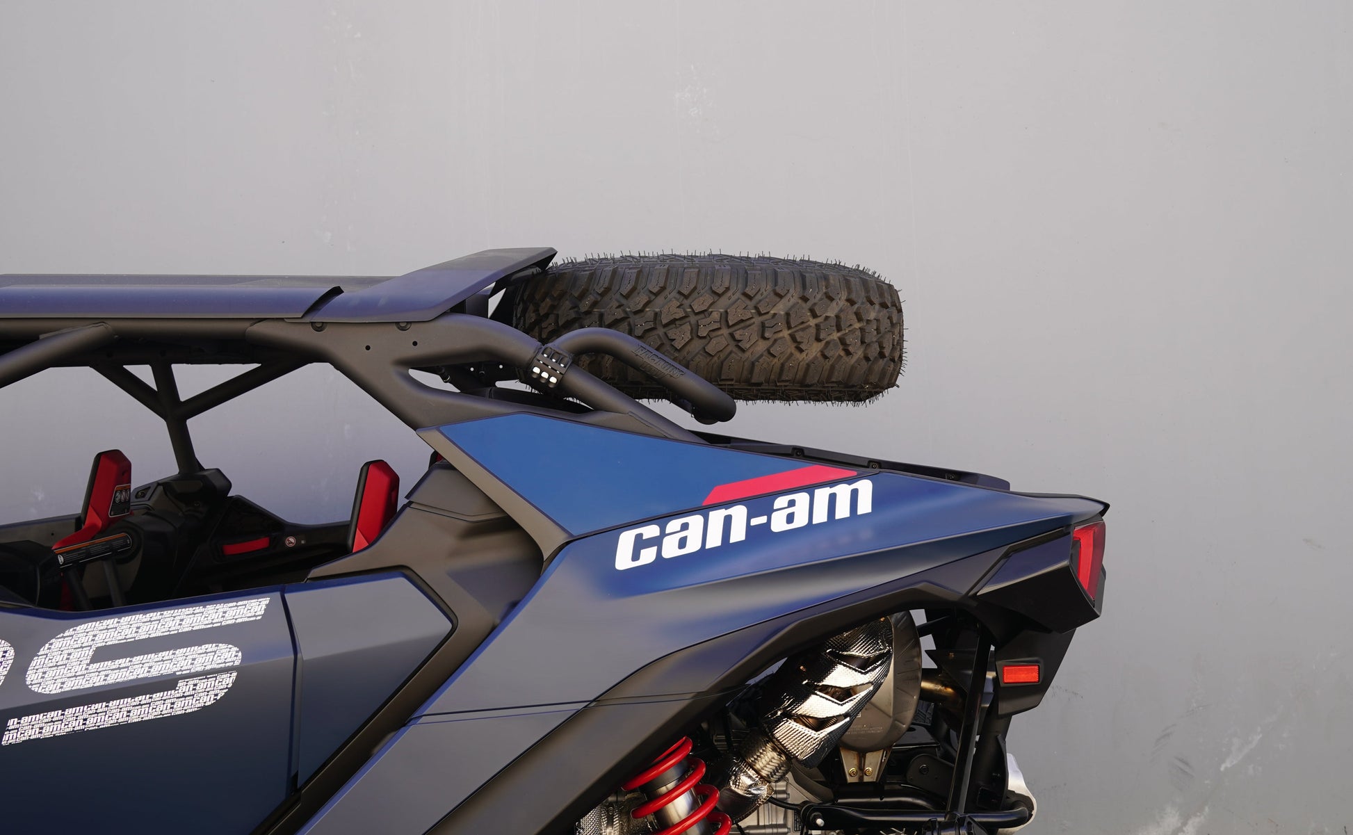 Can-Am Maverick R Max Dual Clamp Spare Tire Mount - Spare Tire Mounts