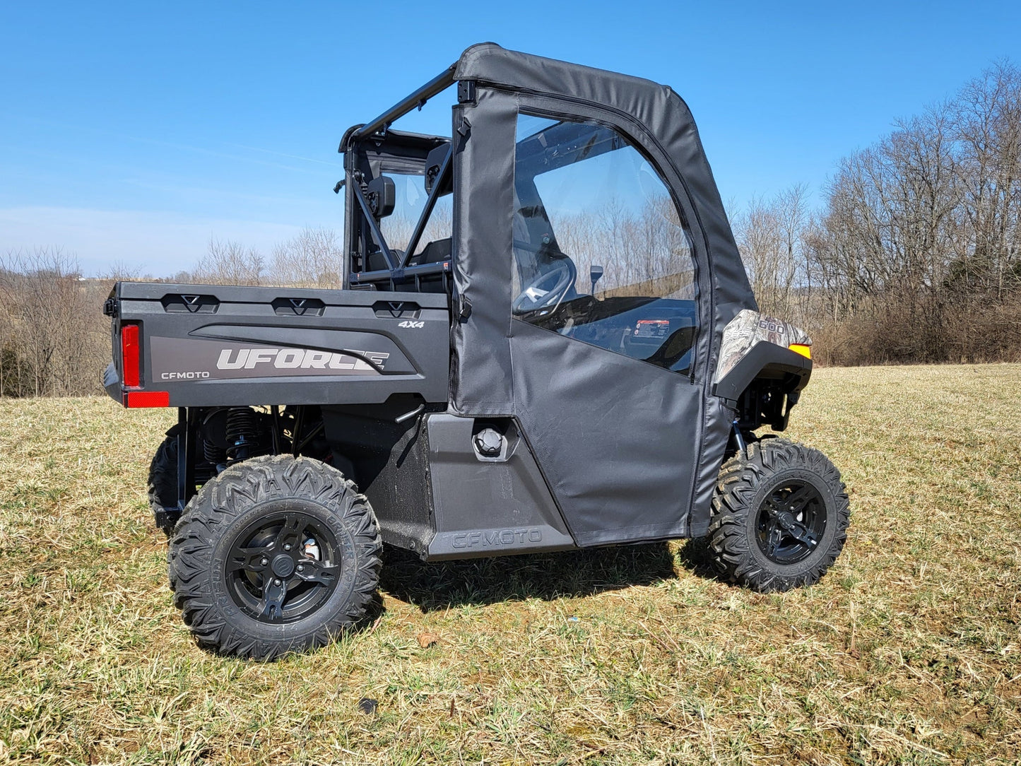 CFMoto UForce 600 - Soft Doors w/Color and Zip Window Options - Full Door