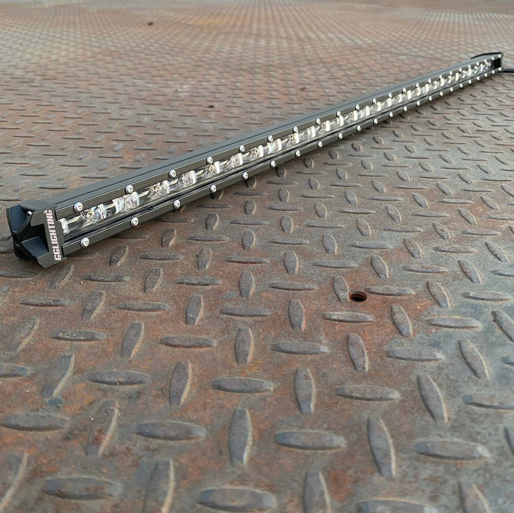 Chase LED Light Bar With Built In Strobe 32’’ - Light Bar