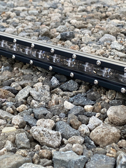 Chase LED Light Bar With Built In Strobe 32’’ - Light Bar