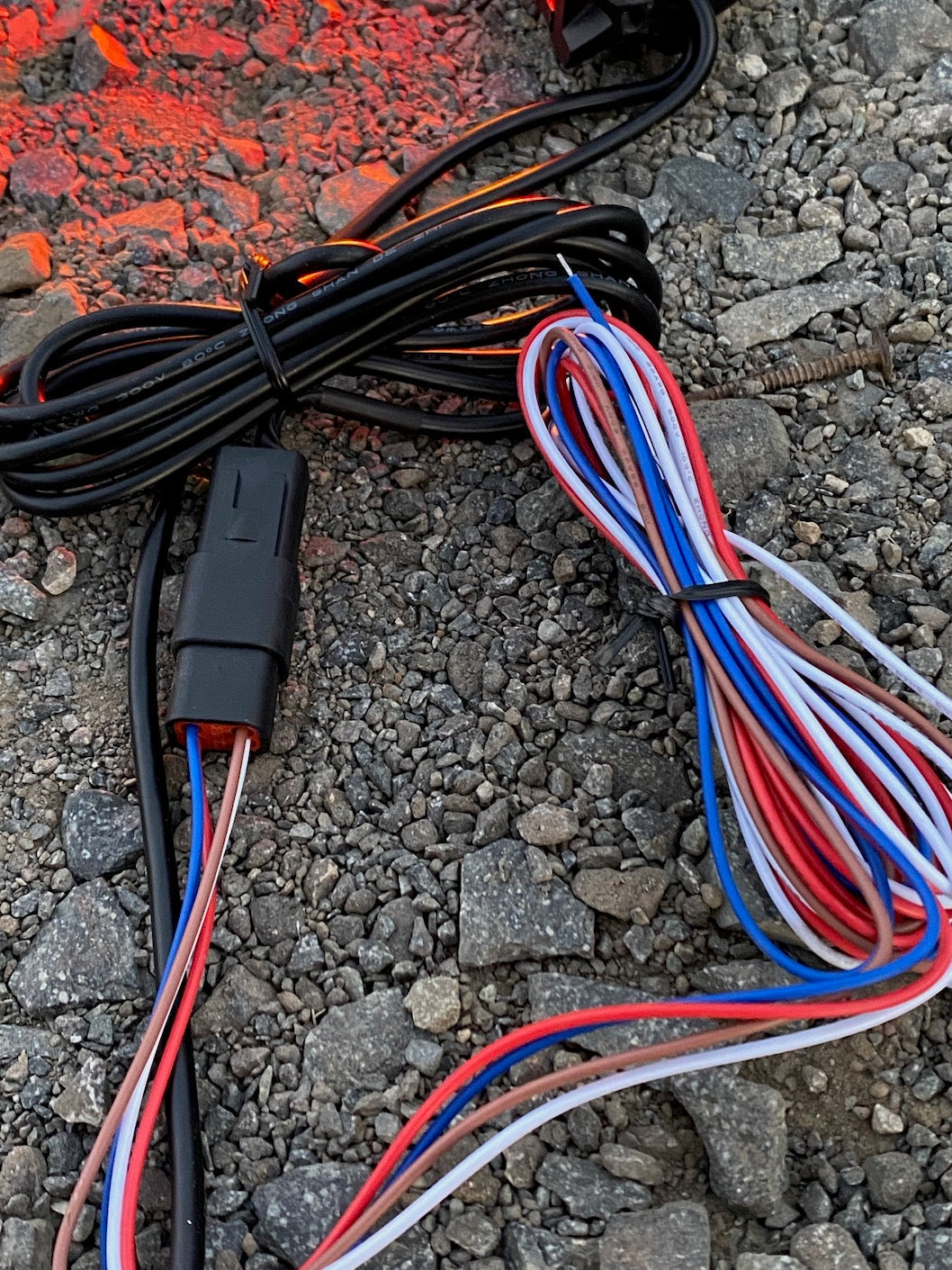 Chase LED Light Bar With Built In Strobe 32’’ - Light Bar