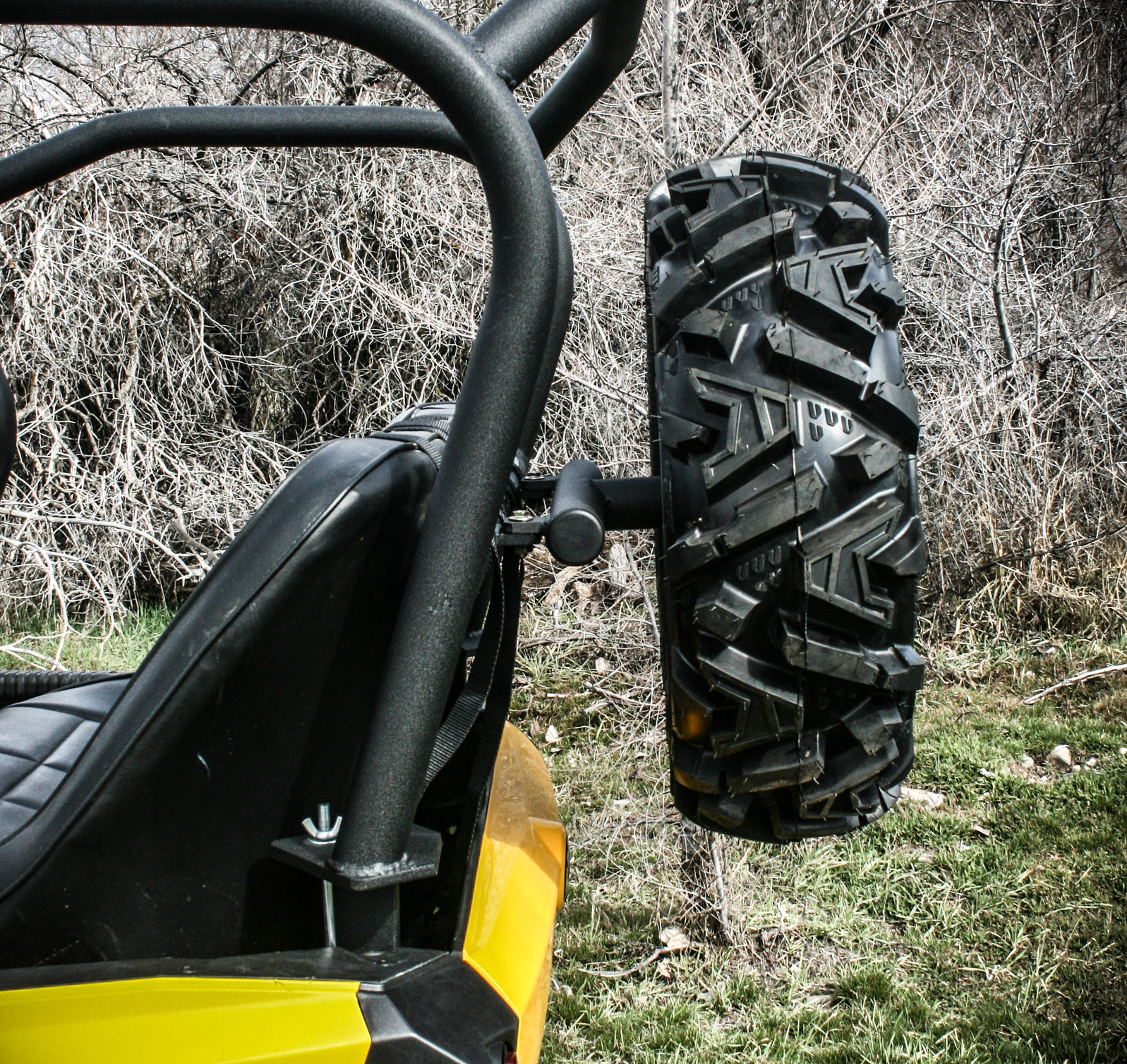 Commander Spare Tire Rack (2014+) - Spare Tire Mounts