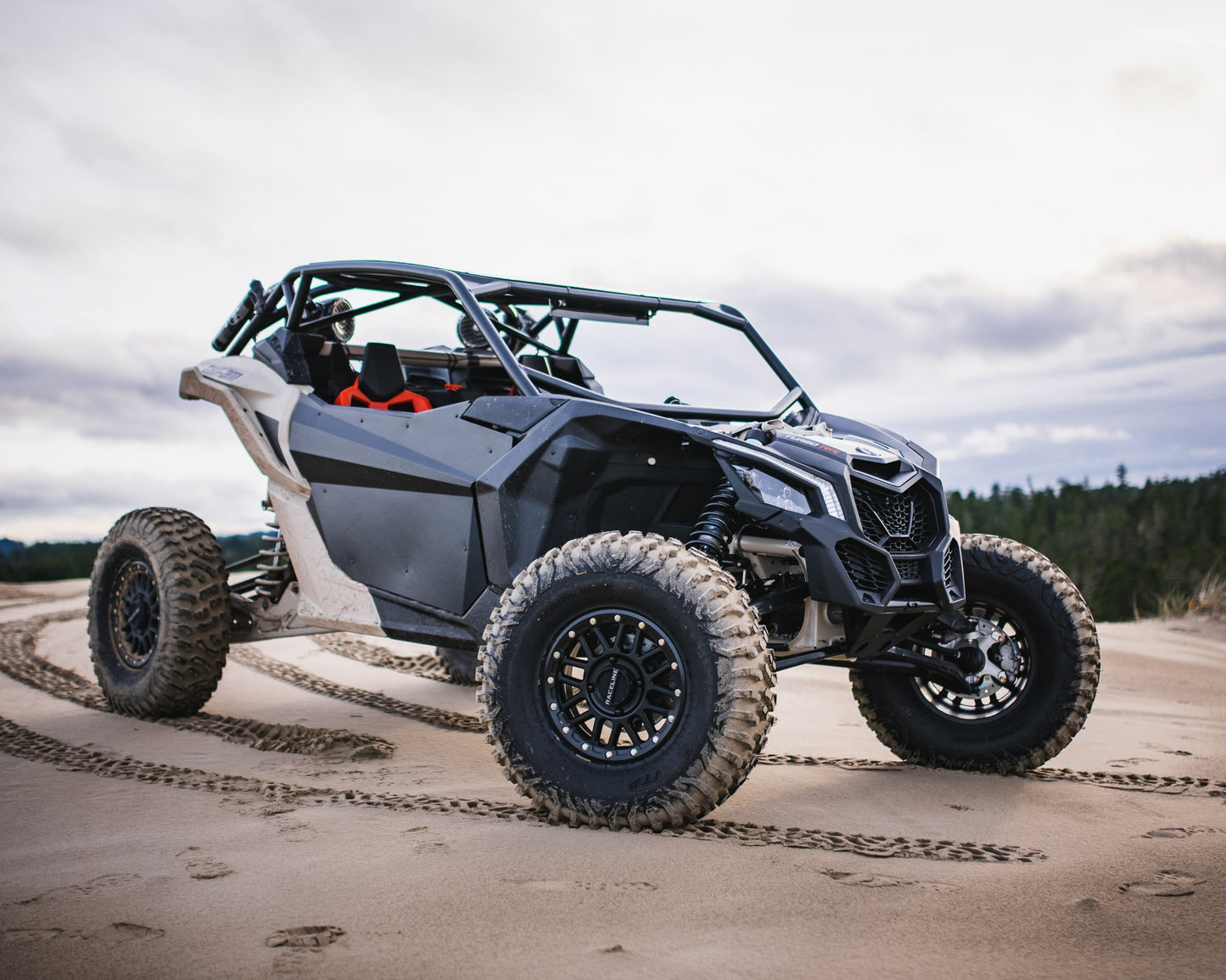 DIRT SPECIALTIES CAN-AM MAVERICK X3 SUICIDE DOORS (2 door) PART# DS-4201 - Doors