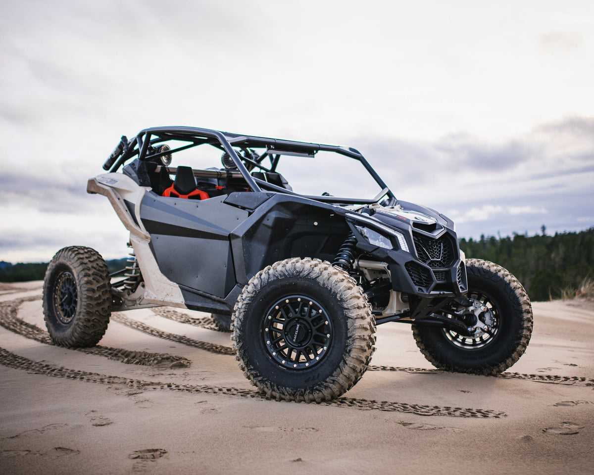 DIRT SPECIALTIES CAN-AM MAVERICK X3 SUICIDE DOORS (2 door) PART# DS-4201 - Doors