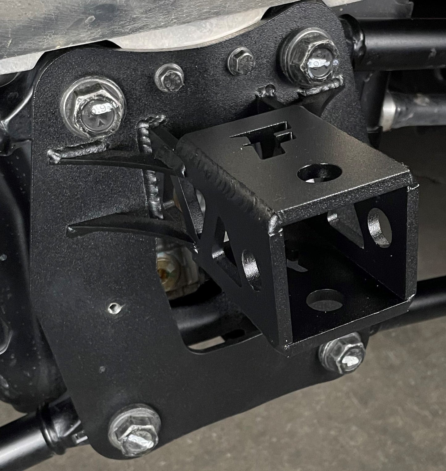 FastLab RZR Turbo R & Pro R Radius Rod Hitch Pull Plate - Towing