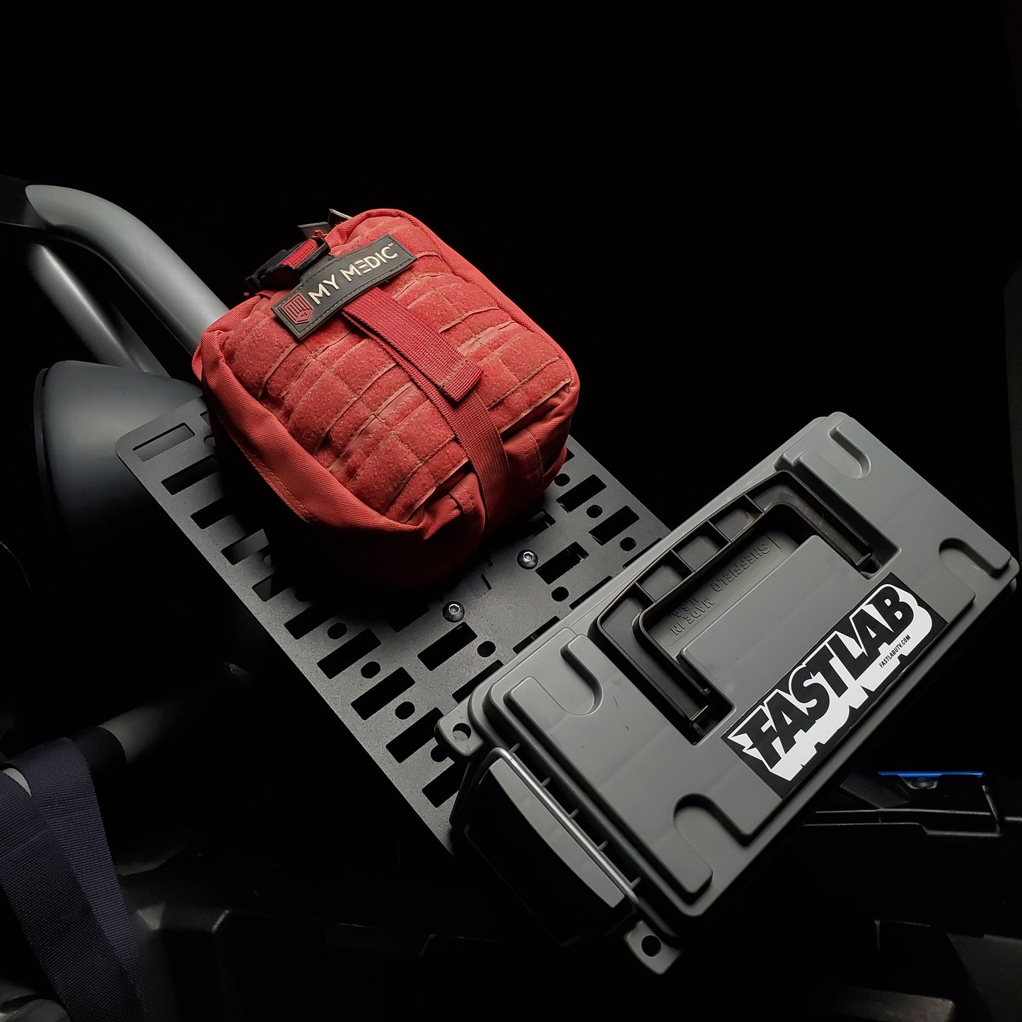 FastLab Universal Tube Clamp Molle Plate - UNIVERSAL STORAGE