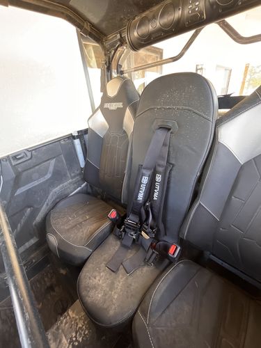 General 4 Rear Bump Seat w Console Delete Kit (2016+) - Bump Seat
