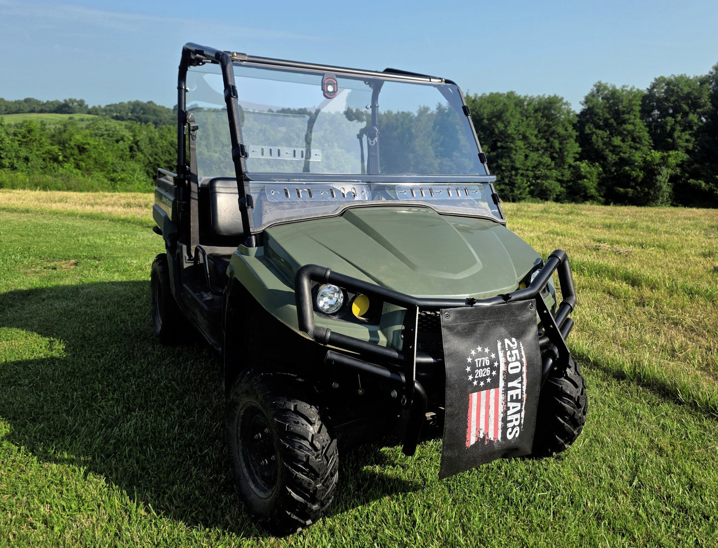 John Deere Gator 550/560/590 (2- and 4-Seater Models) - 2 Pc Scratch-Resistant Windshield - Windshields