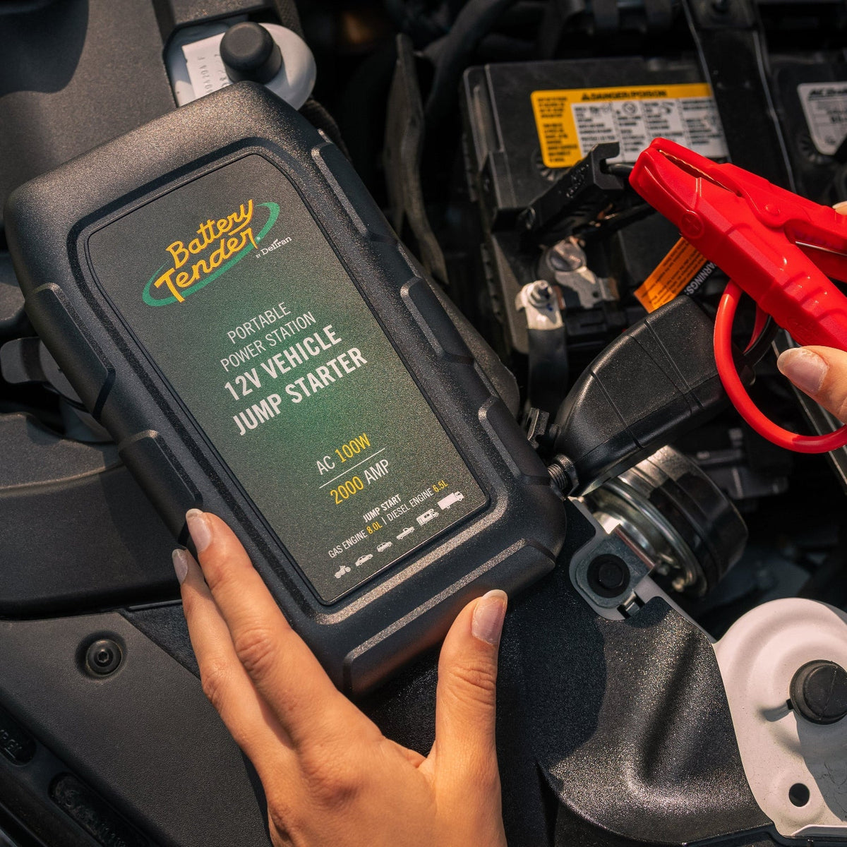 Jump N Start 2000 Amp Power Station with 100W Inverter - Battery