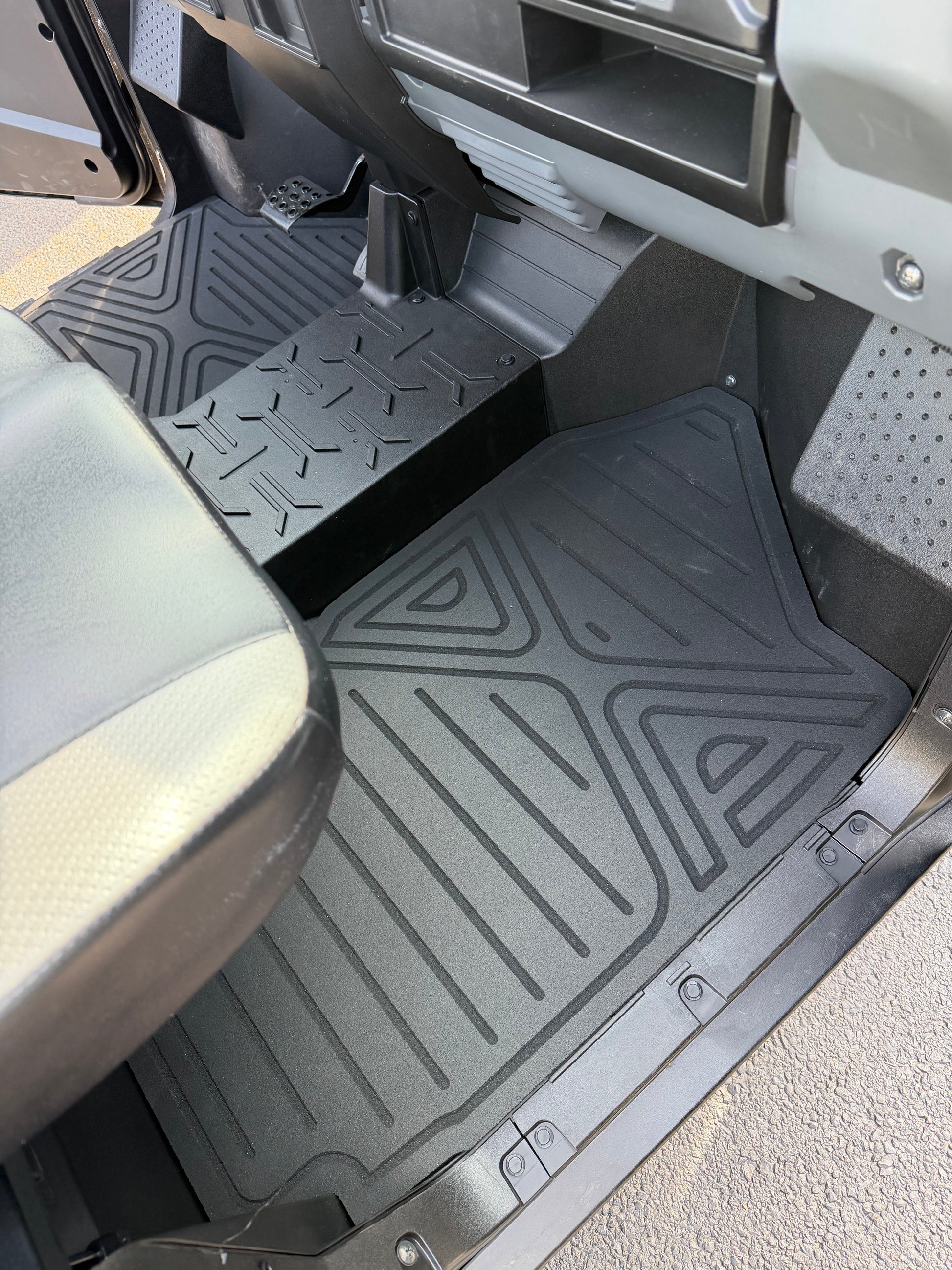 Kawasaki RiDGE HD 9mm Rubber Mats (2024 - current) - Floor Mat