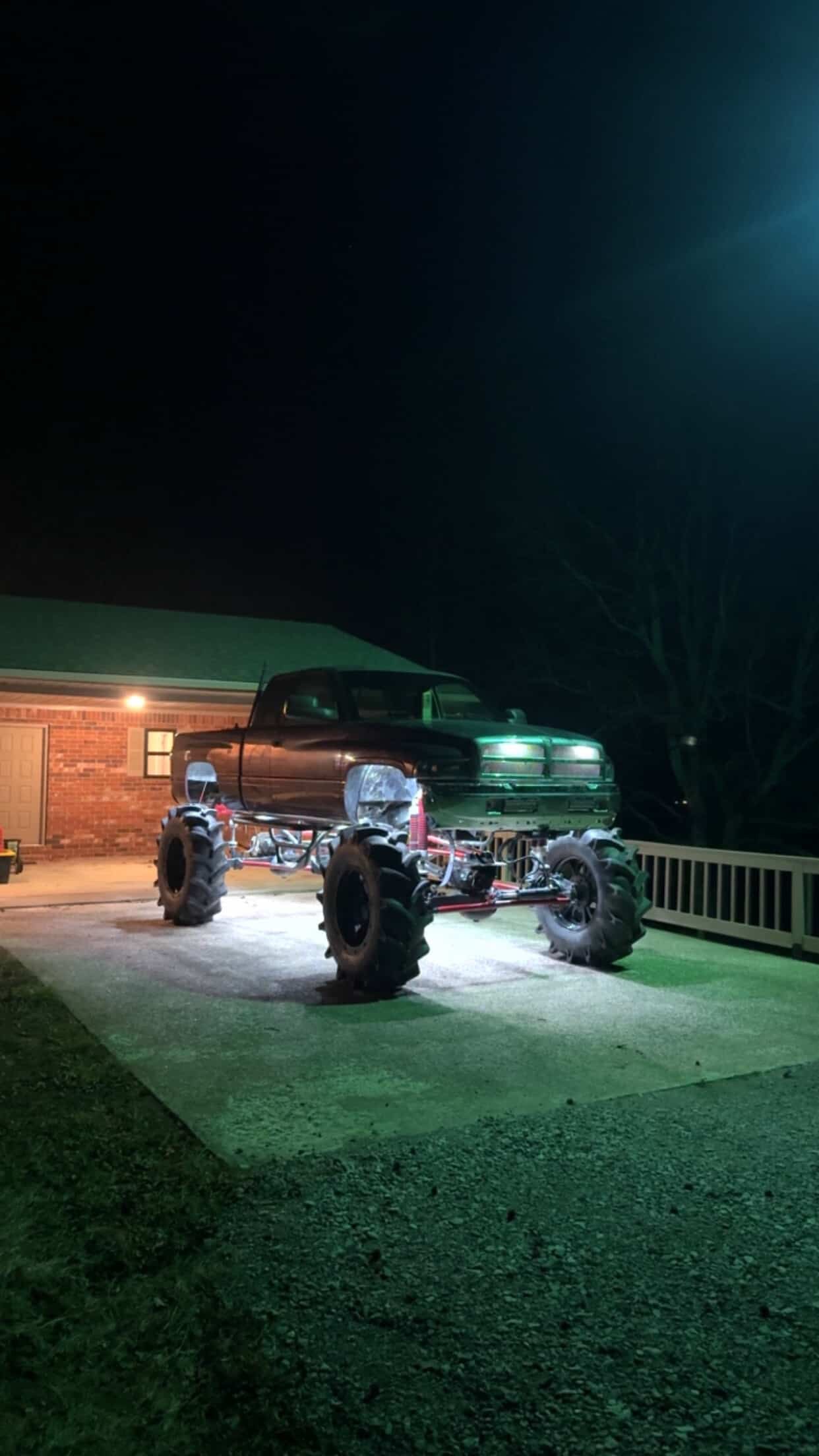 Marshin Whips Roswell X-2 Billet Rock Lights | 16 Pod Kit - Rock Lights
