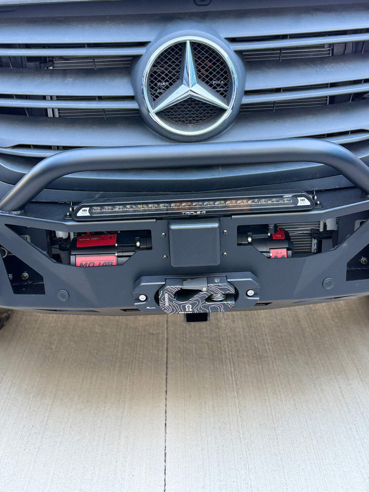 MOJAB MO13.5 Series 13,500 lb Electric Winch - Electric winch