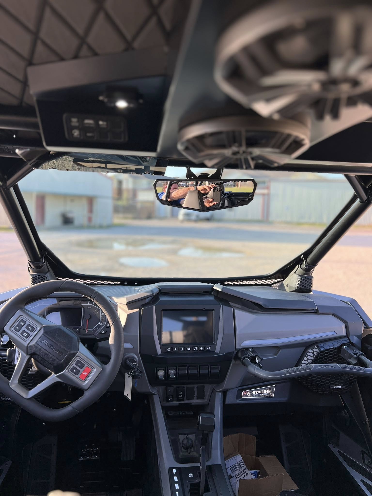 Moto Armor ABF Fabrication 2025+ Pro Series Full Glass Windshield - Glass Front Windshield
