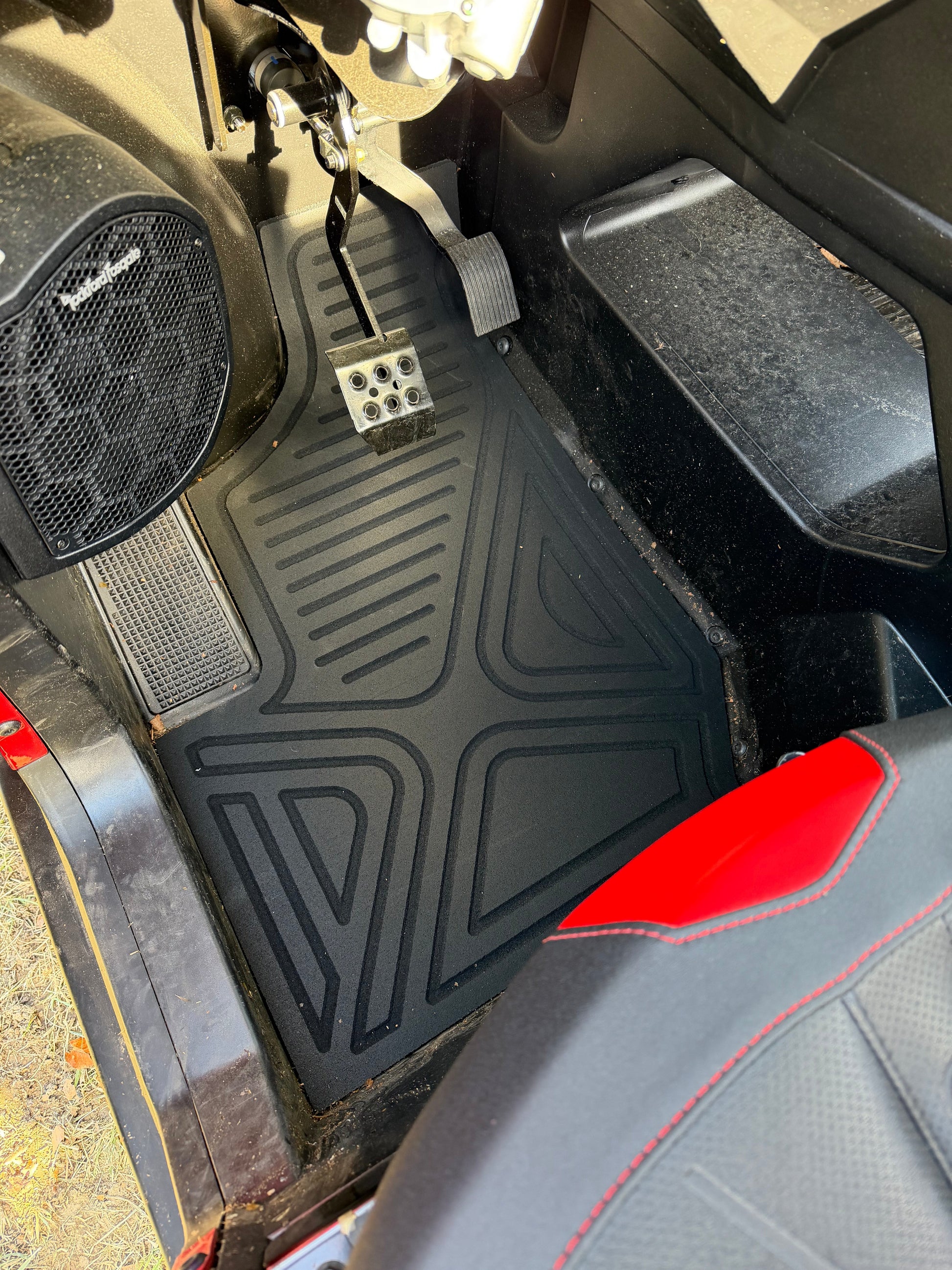 Polaris General 1000 HD 9mm Rubber Mats (2019 - current) - 2 Door Floor / XTREAM WAVE Design (Most Popular) - Floor Mat