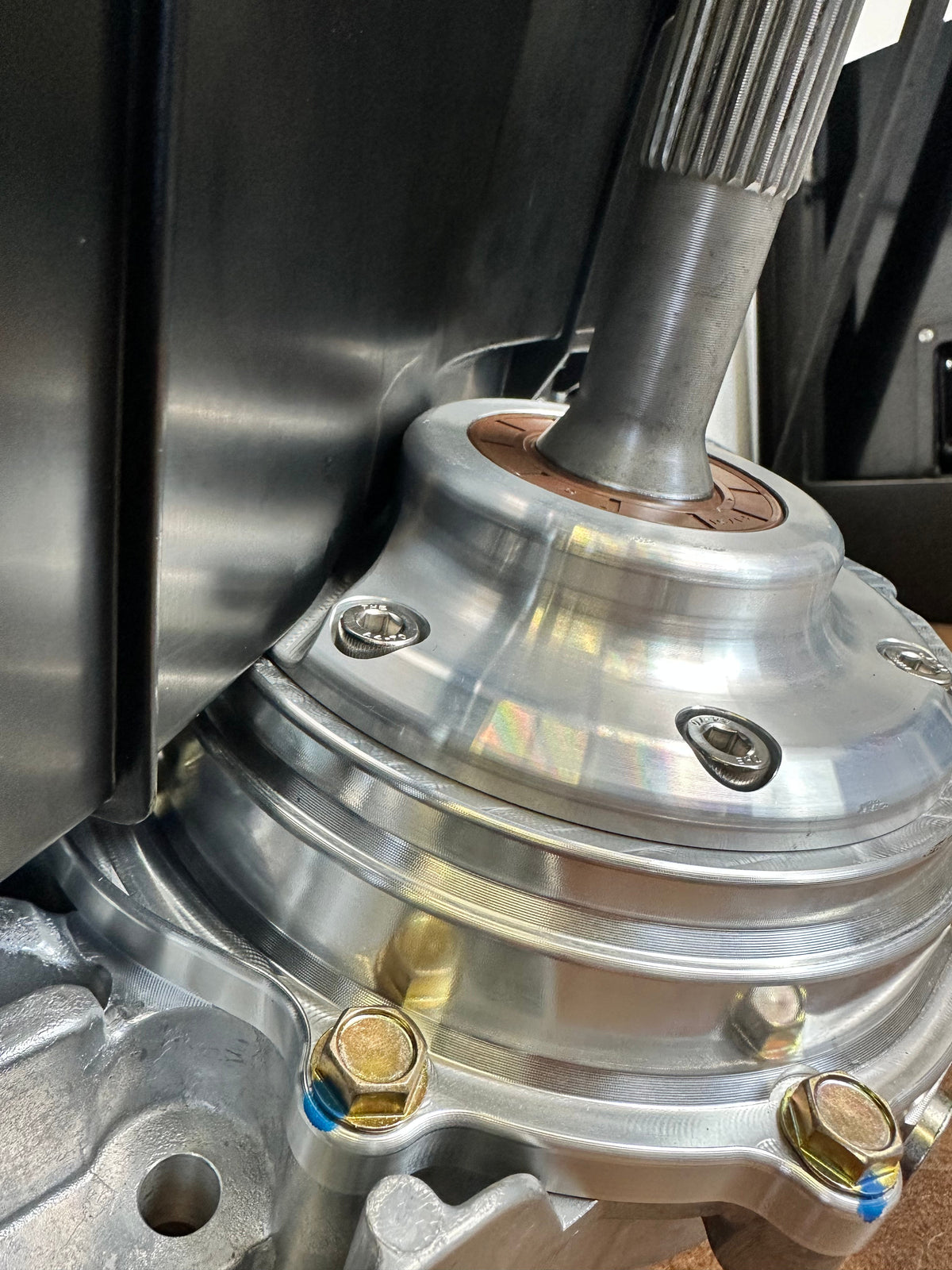 Polaris Pro R PTL Cover Torque Plate - Transmission