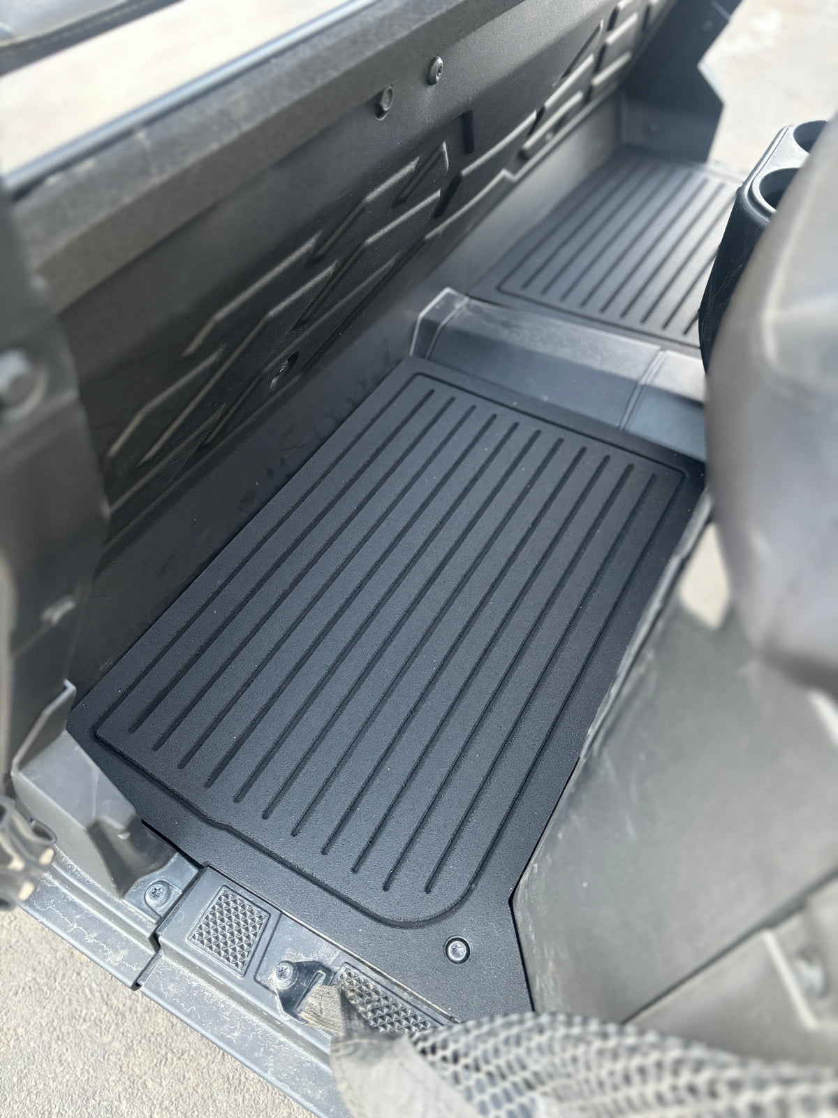 Polaris Ranger Mid Size 570 Rubber Floor Mats - UTV Rubber floor mats