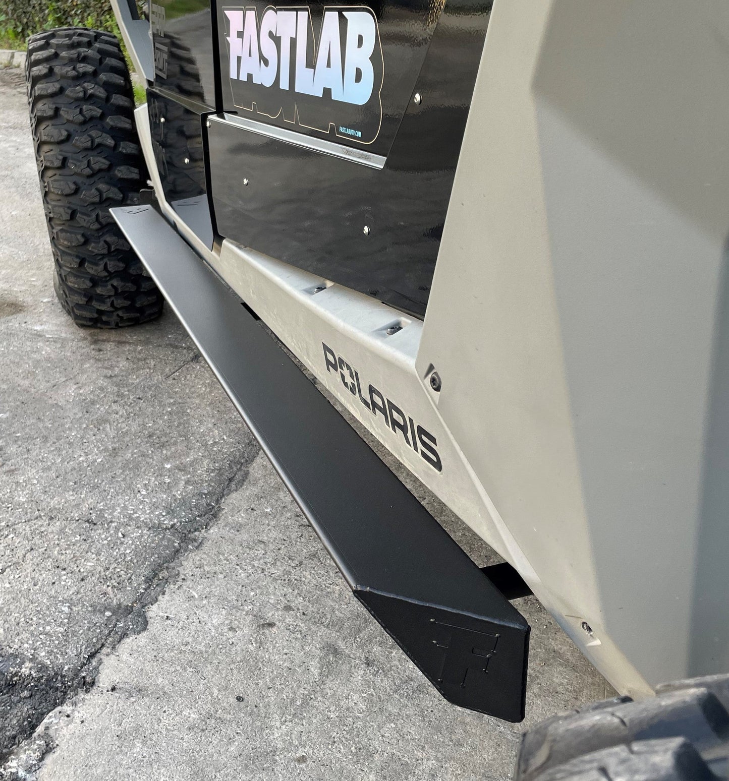Polaris RZR Pro R / Turbo R / Pro XP 4-Seat Rock Slider Steps - Rock Sliders