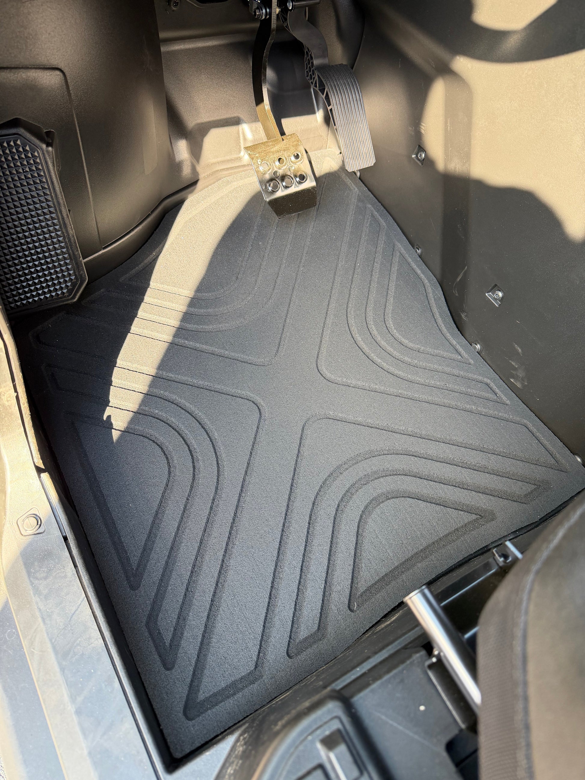 Polaris XPEDITION XP / XP5 / ADV HD 9mm Rubber Mats (2023 - Current) - 2 Door Floor (ADV / XP) / XTREAM Wave Design