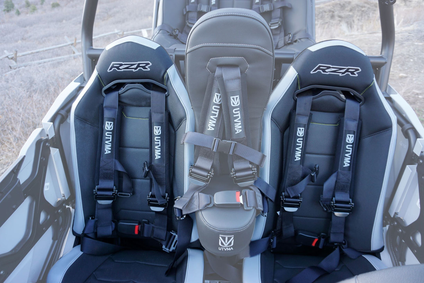 RZR 4-Point Harness Seat Pass Through Kit (2 Seats) with Override Clip - Bump Seat