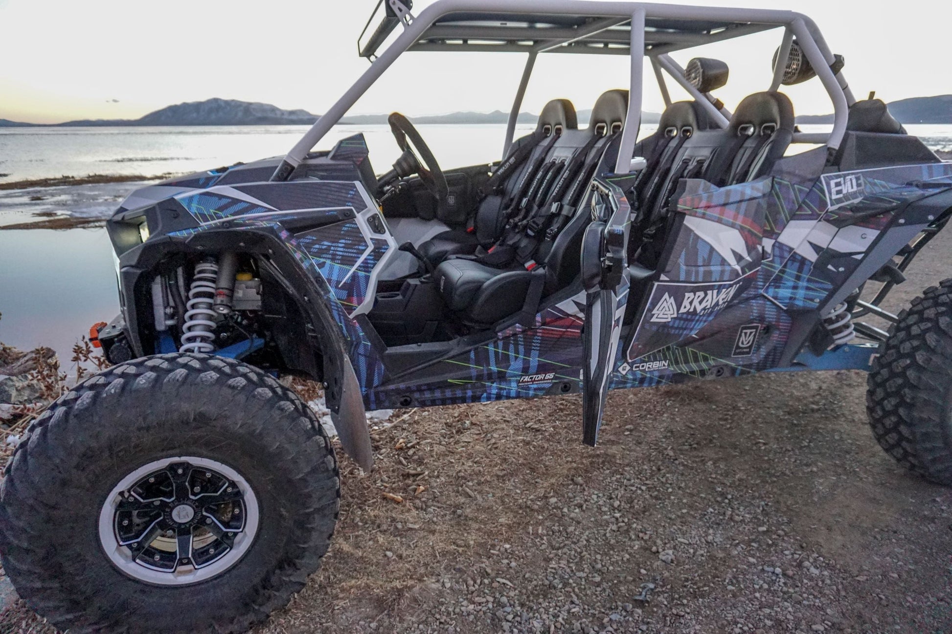 RZR 900/1000 Trail Front Bench Seat with Harnesses (2015+) - Bench Seat