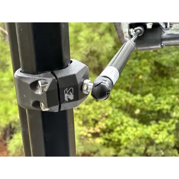 Seizmik Flip-Up Versa-Vent Windshield for Polaris General Scratch-Res-Poly - Windshields