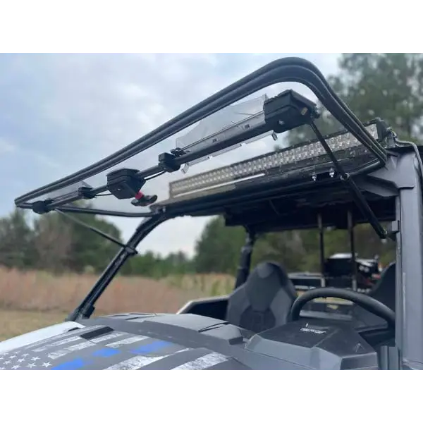 Seizmik Flip-Up Versa-Vent Windshield for Polaris General Scratch-Res-Poly - Windshields