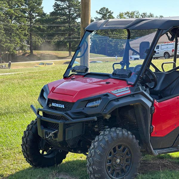 Seizmik Toolless Versa-Vent Scratch Resistant Hard Coated Windshield for Honda Pioneer 1000