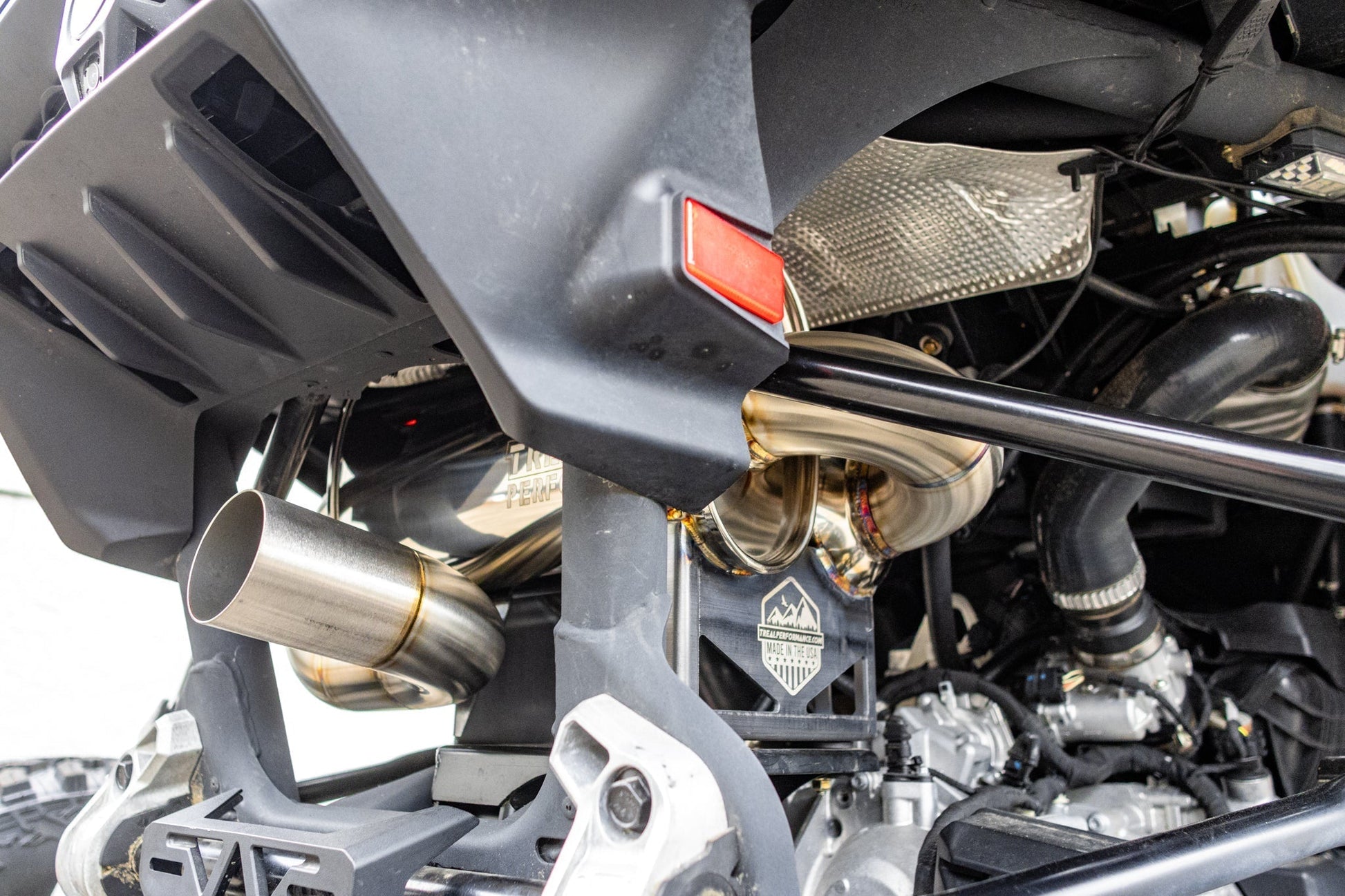 Treal Performance | 2024-2026 Can-Am Maverick R ’The Patriot’ Exhaust System - Exhaust