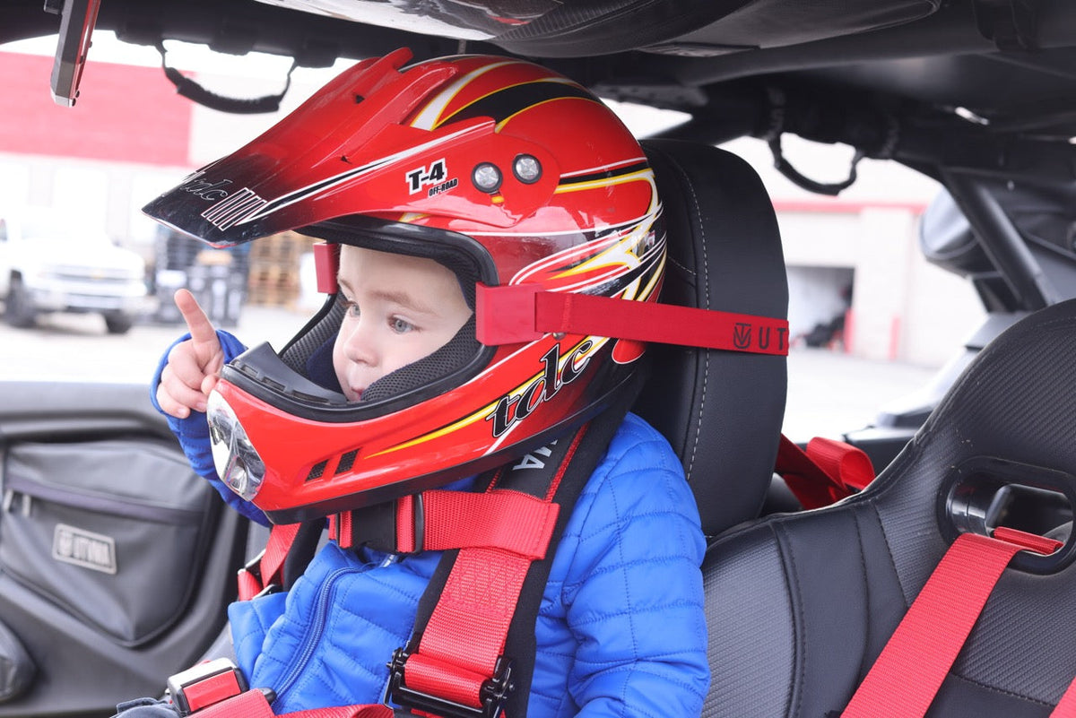 UTVMA Helmet Holders - Red - Helmet Holders