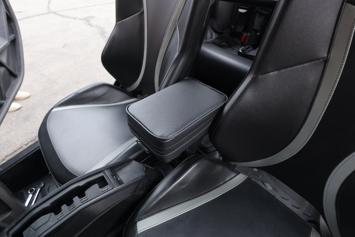 UTVMA Maverick R / Maverick R MAX Front or Rear Armrest with Bracket (2024+) - Arm Rest