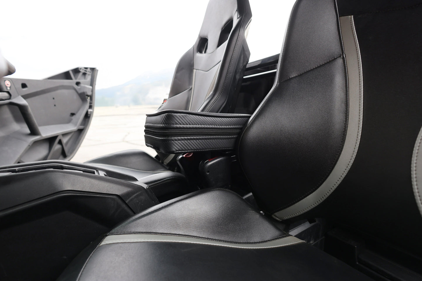 UTVMA Maverick Sport MAX Front or Rear Armrest with Bracket (2019-2024) - Arm Rest