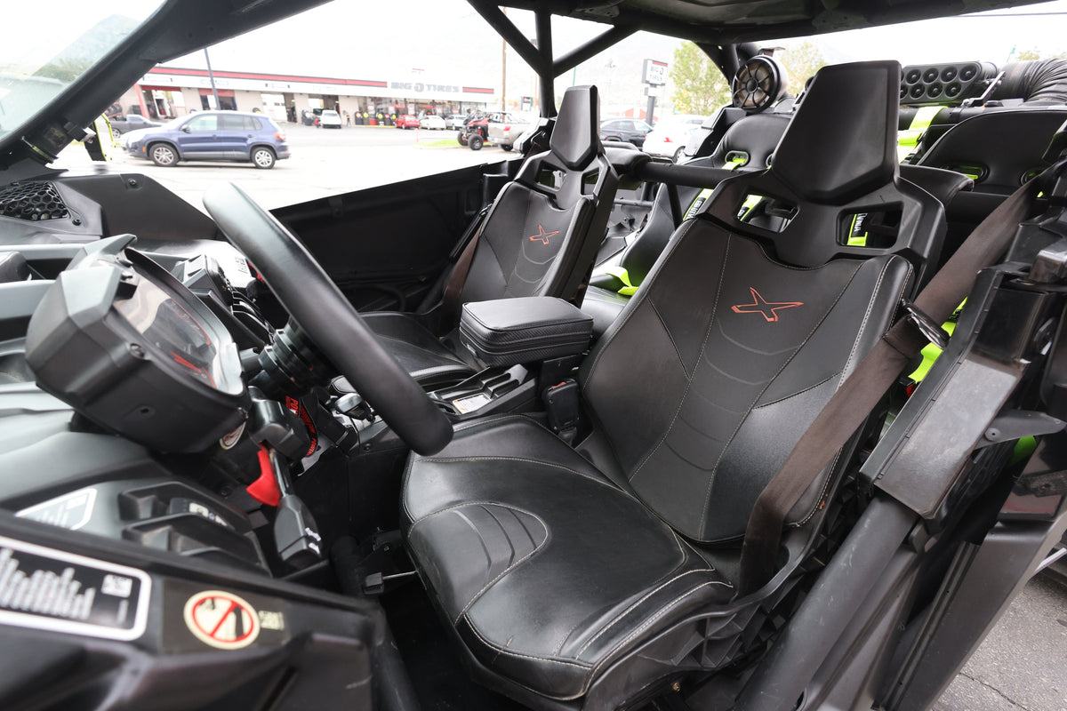 UTVMA Maverick X3 / X3 MAX Armrest with Bracket (2017+) - Arm Rest