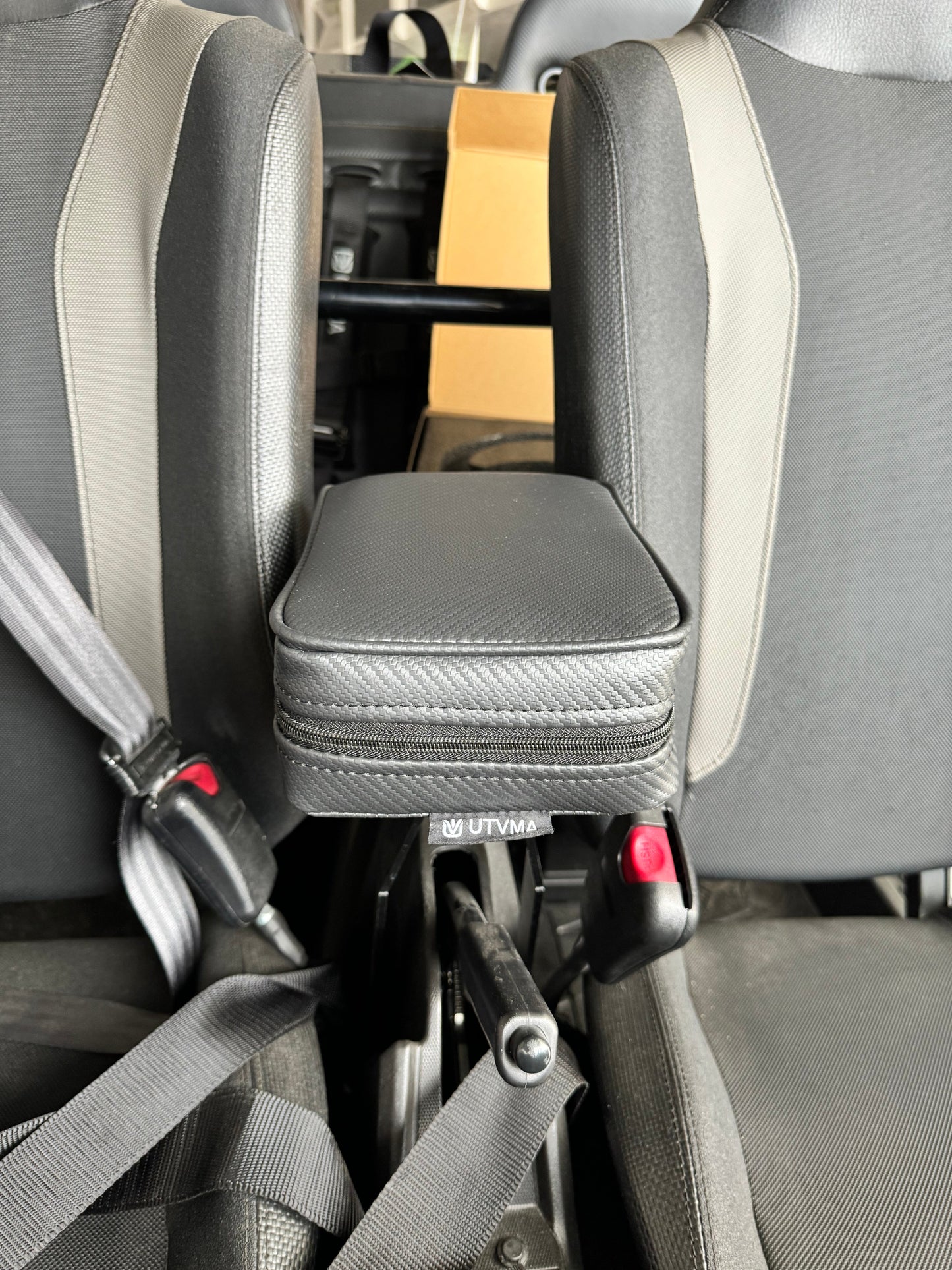 UTVMA RZR 570 Armrest with Bracket (2017-2022) - Arm Rest