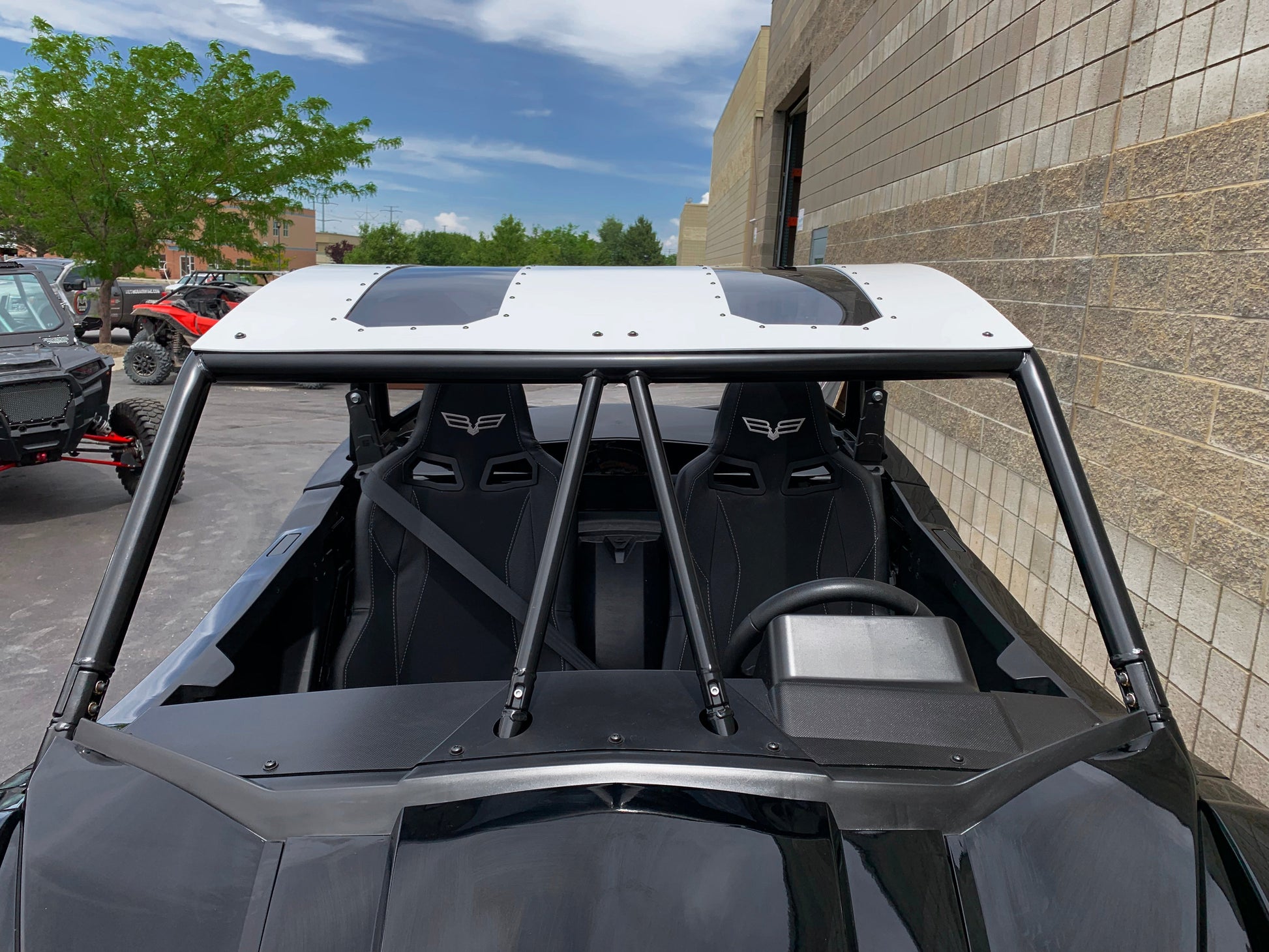 Wild Cat Aluminum Roof with Sunroof - Roof