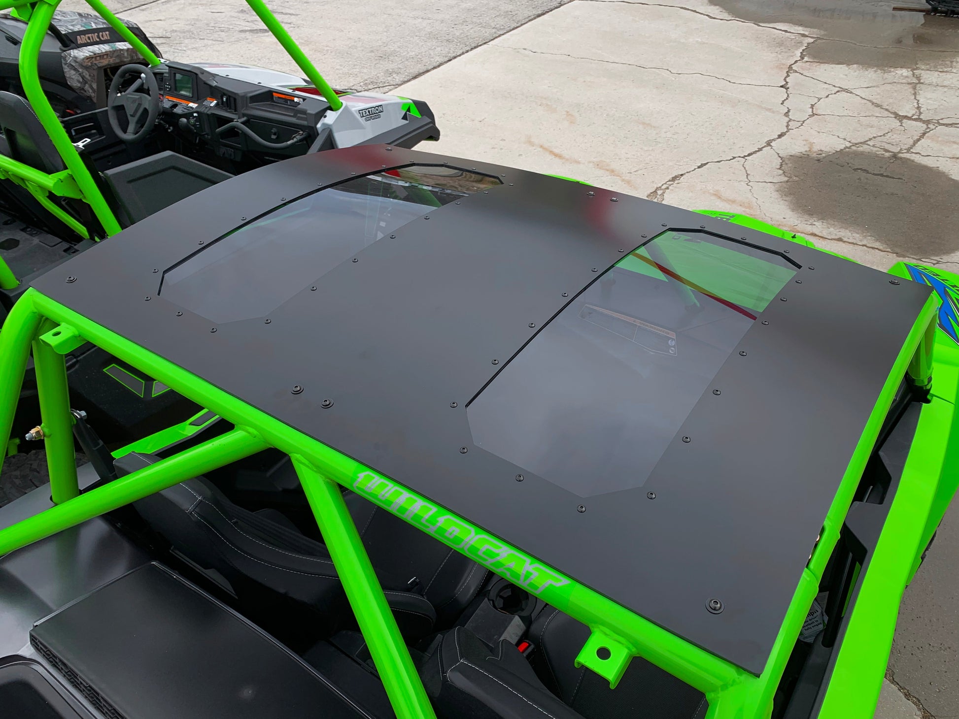 Wild Cat Aluminum Roof with Sunroof - Black - Roof